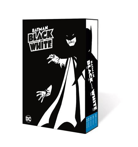 Batman Black And White Box Set D. Johnson Cvr (2022)