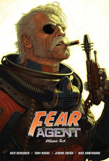 Fear Agent 20Th Anniversary Deluxe Edition Vol 02 Cvr A Moore [HC] T. Moore Cvr (2023)